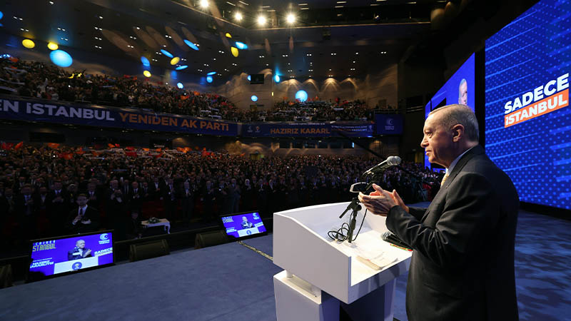 AK Parti'nin İstanbul ilçe belediye başkan adayları açıklandı;