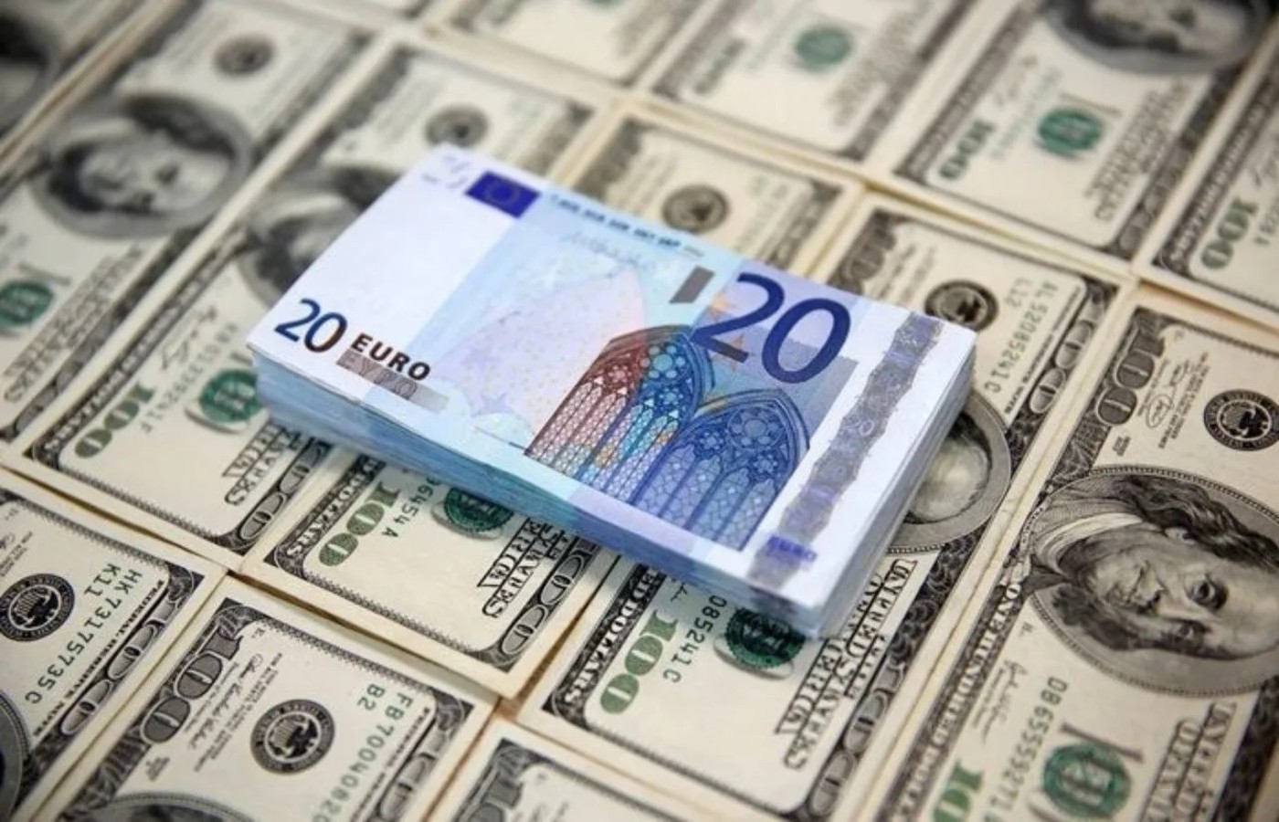 Dolar güne 30 TL’nin üzerinde başladı