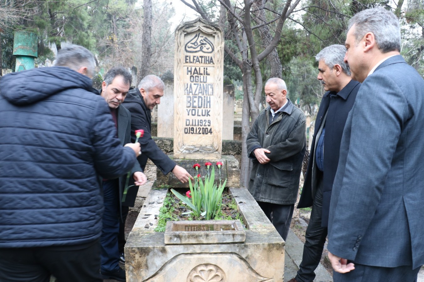 Kazancı Bedih mezarı başında anıldı;