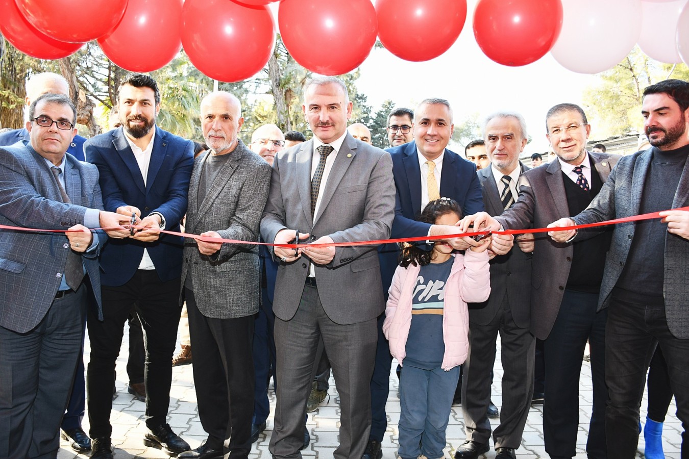 Harran Üniversitesinde modern spor salonu hizmete açtı;