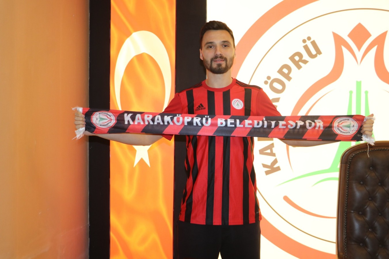 Karaköprüspor’dan kanat transferi;