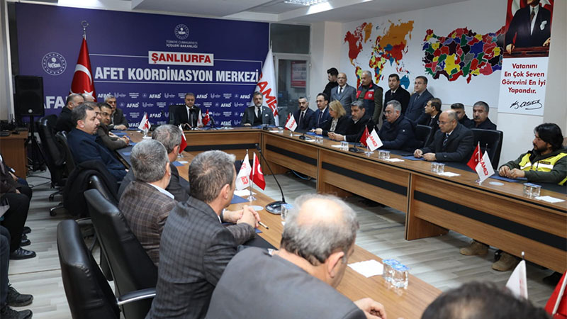 Şanlıurfa'da depremin birinci yılında değerlendirme toplantısı yapıldı;