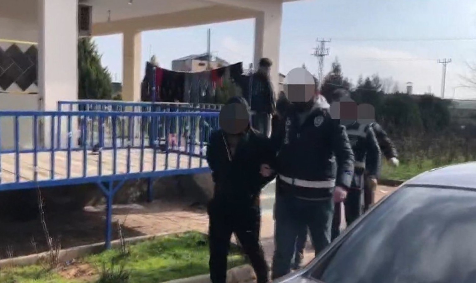 Şanlıurfa’da iletişim yoluyla nitelikli dolandırıcılık operasyonu;