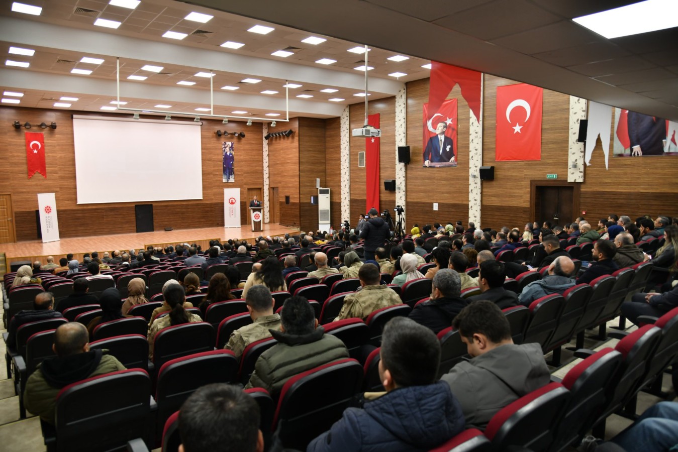 Şanlıurfa'da kamu personellerine CİMER eğitimi!;