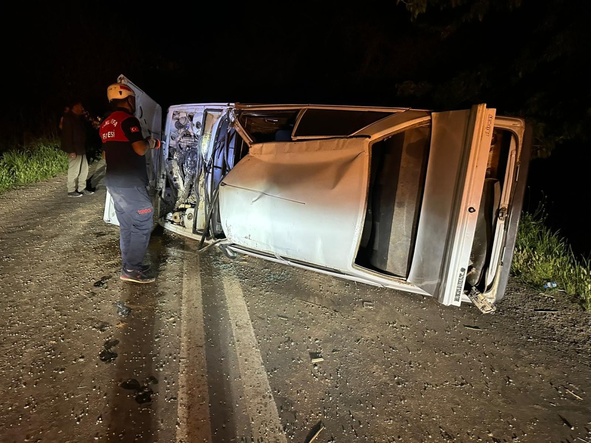 Harran’da otomobil ile motosiklet çarpıştı;