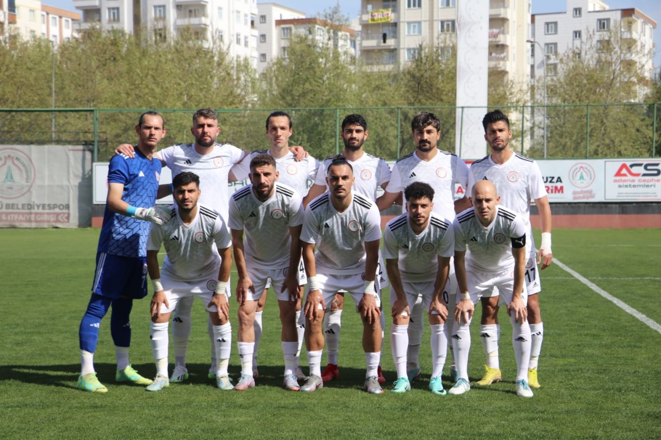 Karaköprüspor Bayburt deplasmanına gidiyor;