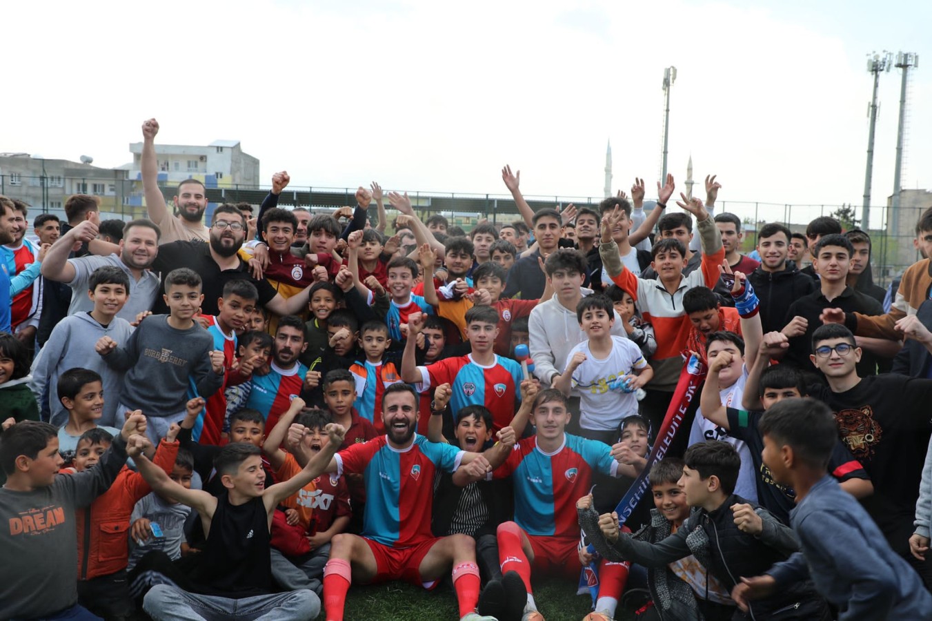 Viranşehir Belediyespor 3. Lig yolunda;