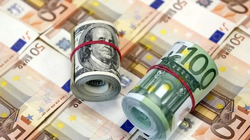 Dolar ve euro bugün ne kadar oldu?;