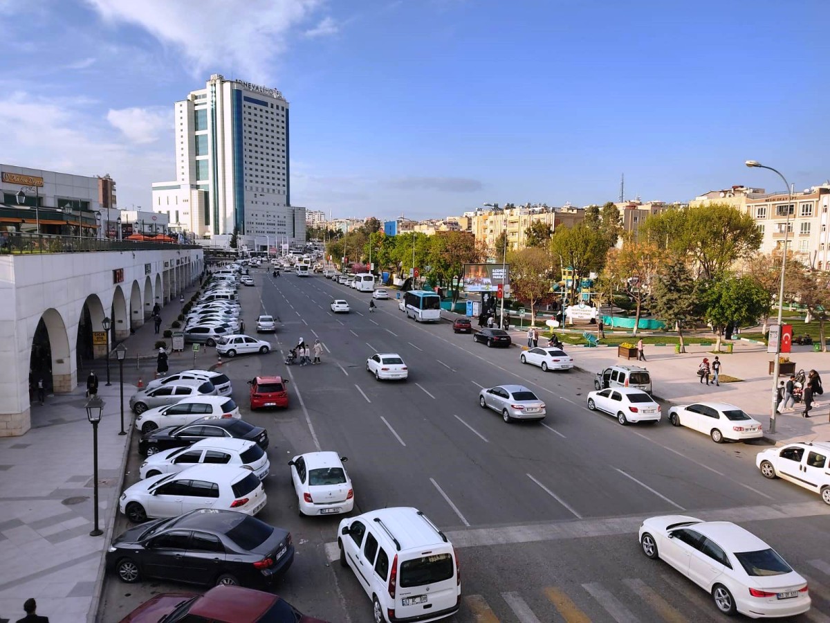 Şanlıurfa’da akaryakıta çifte zam!;