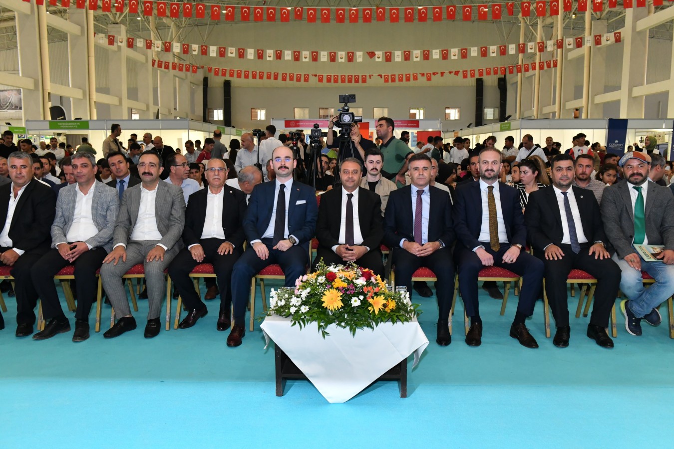 Şanlıurfa’da Kariyer ve Mesleki Eğitim Günleri fuarı açıldı;