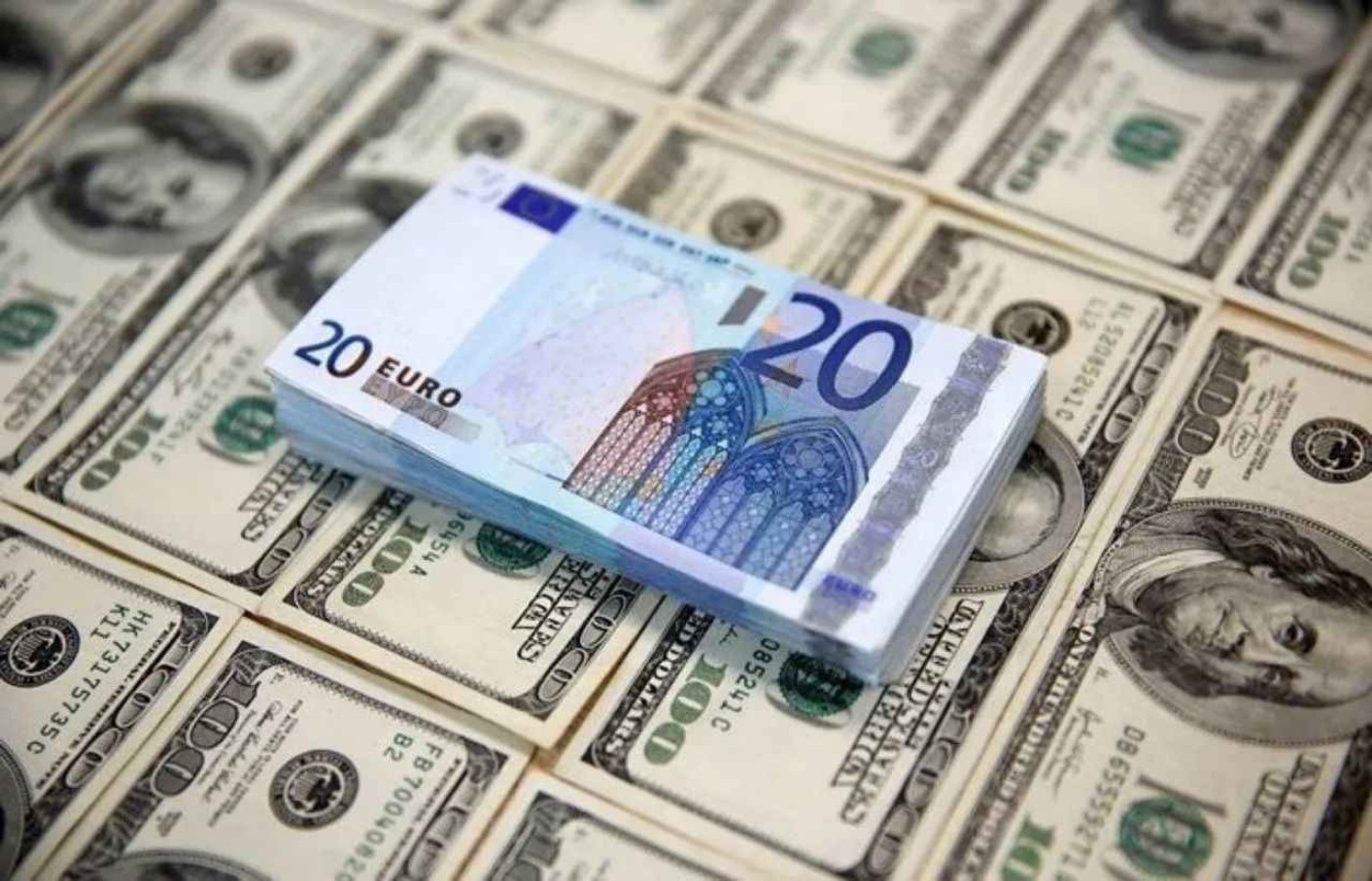 Dolar ve euroda haftanın son gününde durum ne?
