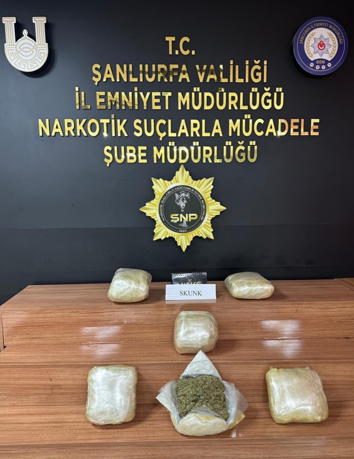 Şanlıurfa’da 19 Kilo 150 gram skunk maddesi ele geçirildi