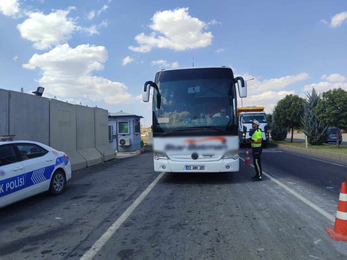 Şanlıurfa’da otobüsler denetlendi